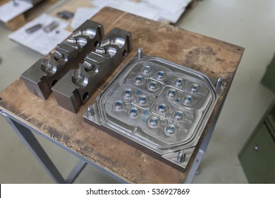 metal-tool-molding-rubber-products-260nw-536927869